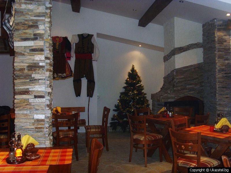Family Hotel Veronika Devin Kültér fotó