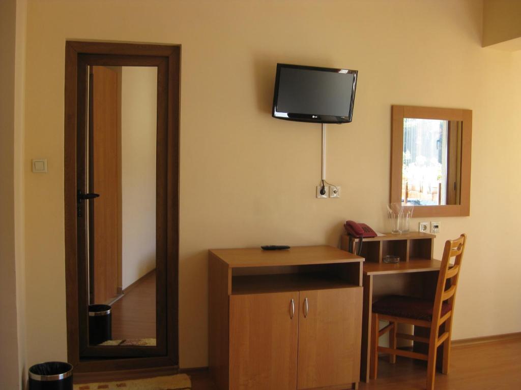 Family Hotel Veronika Devin Szoba fotó