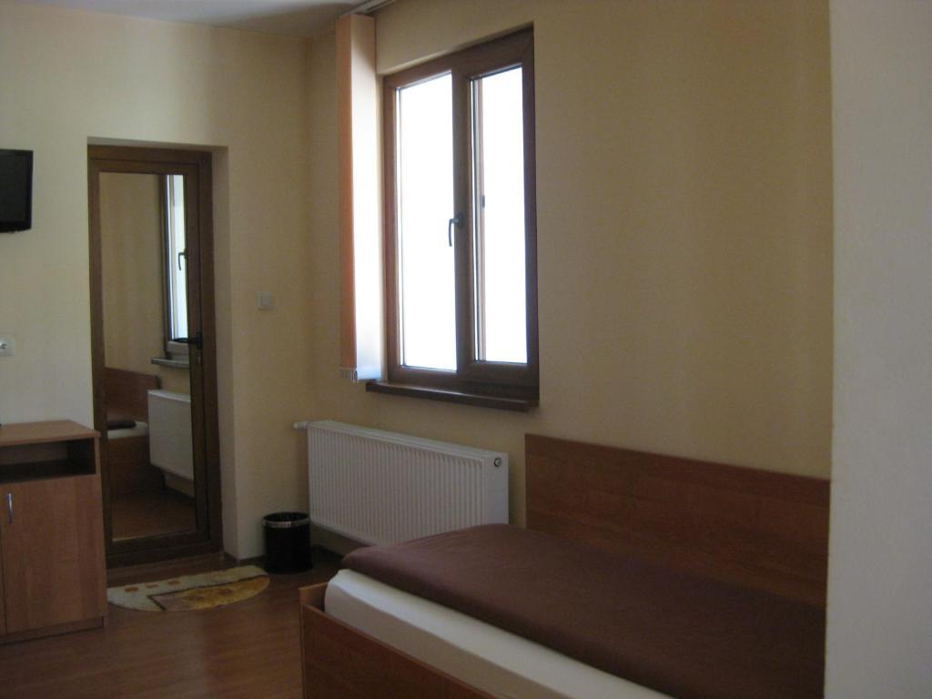Family Hotel Veronika Devin Kültér fotó